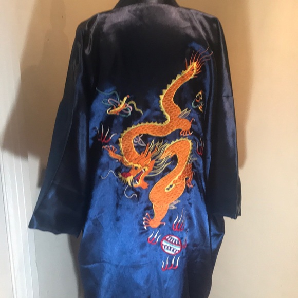“LAOGUDAI” Satin Embroidered Dragon Robe . - Picture 8 of 12